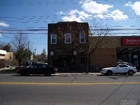 1st image of 54 W Main St