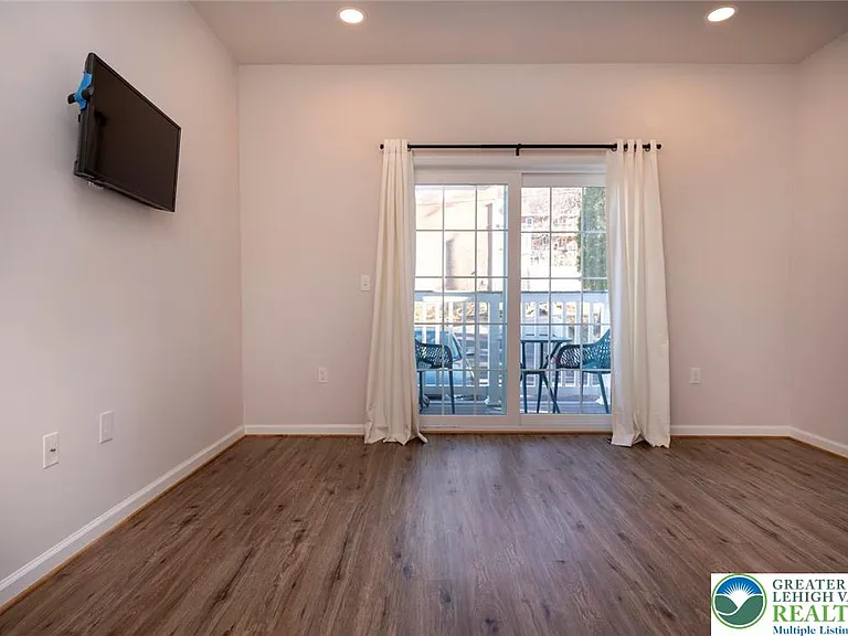 803 Atlantic St #2 — Photo 20