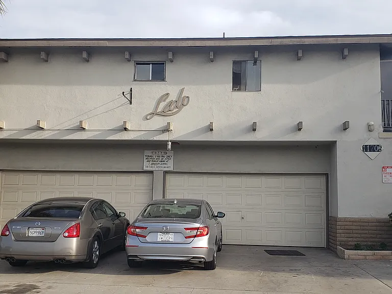 11706 Gurley Ave #4 — Photo 1
