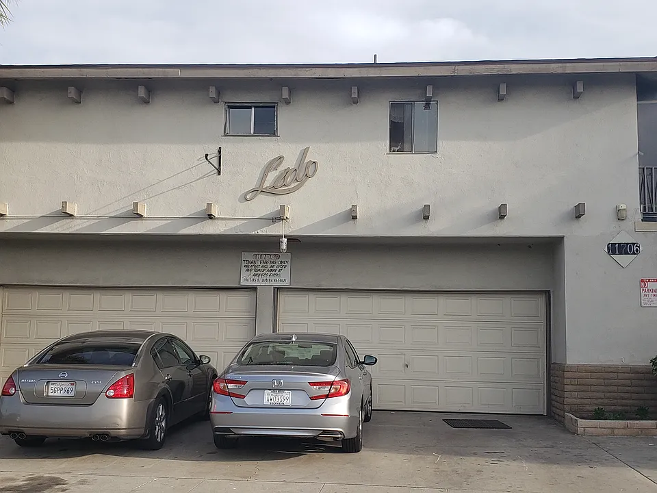 11706 Gurley Ave #4