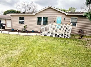215 Church St, Manly, IA 50456