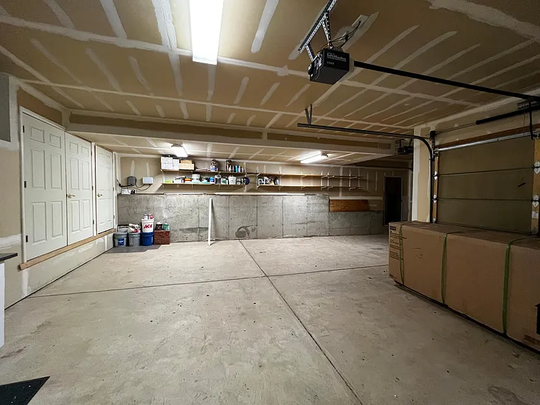 3 Car garage