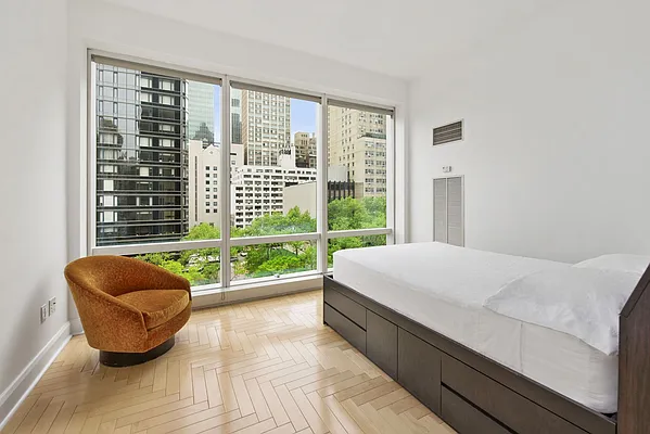 Rented by Compass | media 35