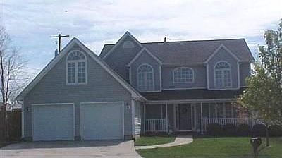 1st image of 210 Troon Ct