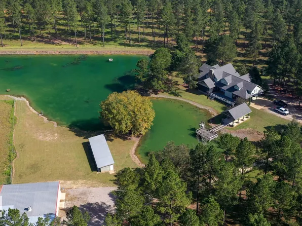 904 Water Oak Rd, Sylvania, GA 30467