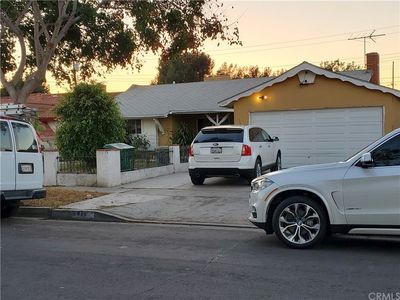 918 Evonda St, Santa Ana, CA, 92703