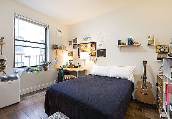 5th image of 526 W 111th St APT 3E
