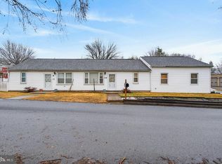 205 Peach St, Harrisburg, PA 17112