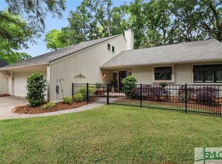 10 Hobcaw Ln, Savannah, GA 31411