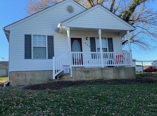 865 E Cleveland Ave, Vinton, VA 24179