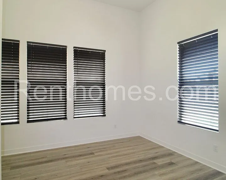 1710 Discovery Falls Dr #101 — Photo 2