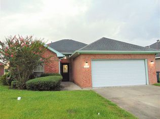 3855 Lake Arthur Dr, Port Arthur, TX 77642
