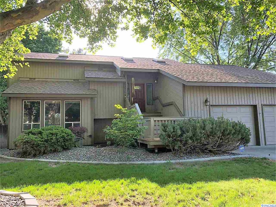 1st image of 2224 Redwood Ln