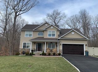 172 Willow Ave, Aberdeen, NJ 07747