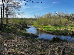 W6086 Sand Rd, Westfield, WI 53964