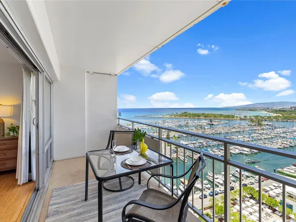 1777 Ala Moana Blvd APT 1729, Honolulu, HI 96815