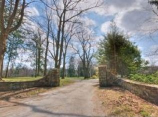 65 Penwood Rd, Bedford Corners, NY 10549