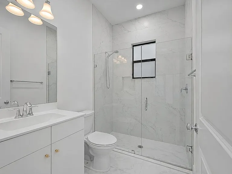 6020 Curie Pl — Photo 15