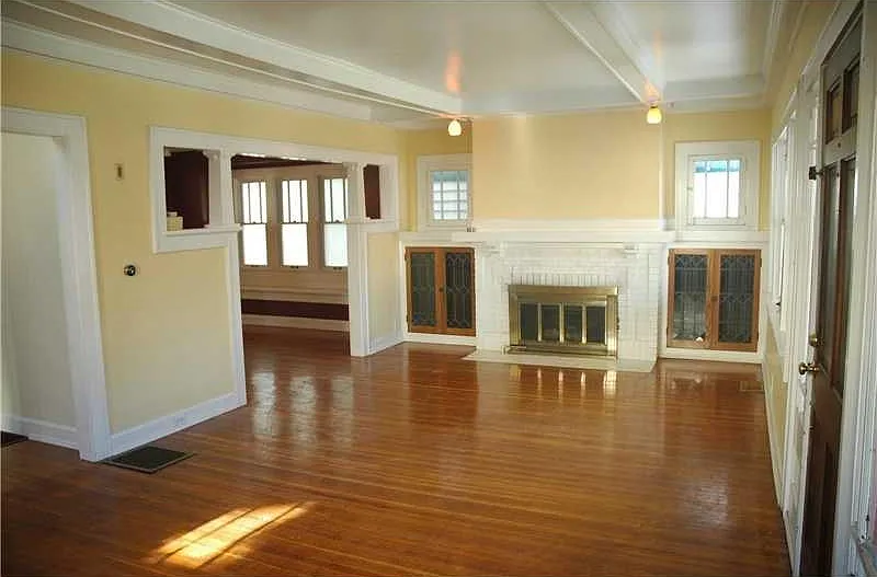 4 bed, 3221 sqft, $2,400 — Photo 4