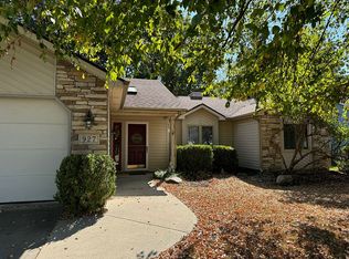 927 Heartland Dr, Fort Wayne, IN 46825