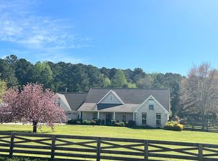 560 Brick School Rd, Muscle Shoals, AL 35661