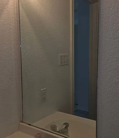 1107 Circle M Dr — Photo 23