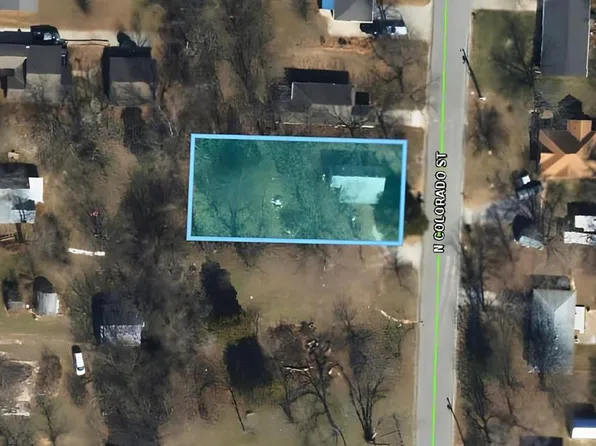 1211 N Colorado St, Nevada, MO 64772