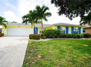 1422 SE 14th St, Cape Coral, FL 33990