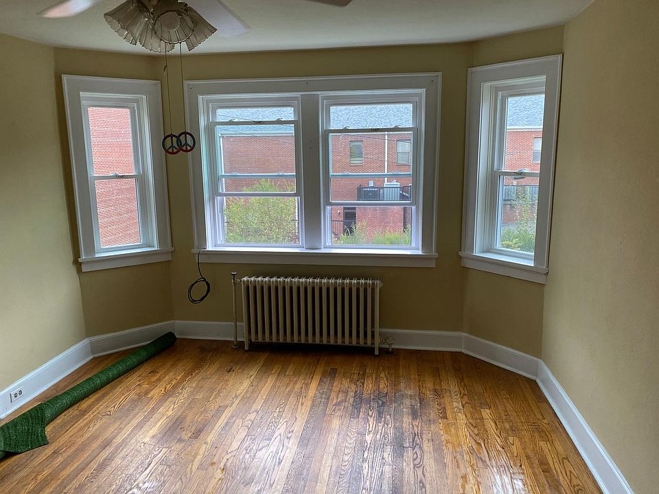 1st image of 339 N Jefferson Ave