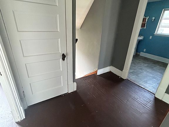5th image of 1001 13th St NW