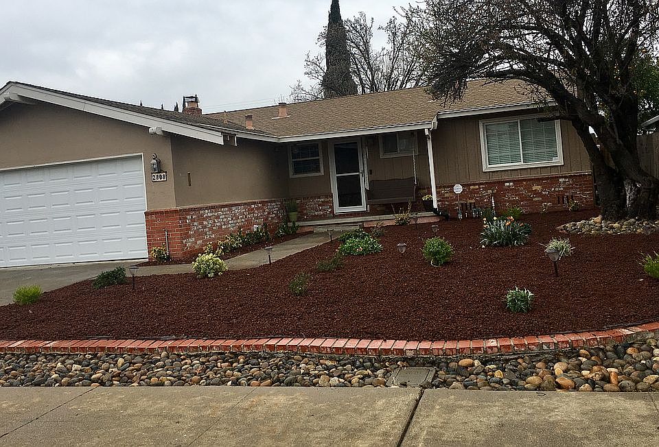 1st image of 2808 Patricia Ave