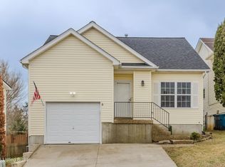 4118 Willowview Blvd, Louisville, KY 40299