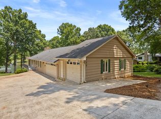 120 Lake Bowen Dr, Inman, SC 29349