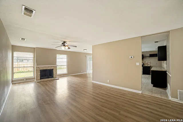 1315 Rio Linda St — Photo 2