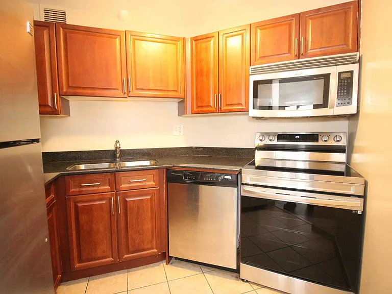 1001 W Jefferson Ave #300/29D — Photo 12