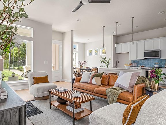 4th image of 5001 Pecan Springs Rd Unit 29