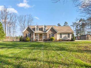 5719 Porterfield Rd, Browns Summit, NC 27214