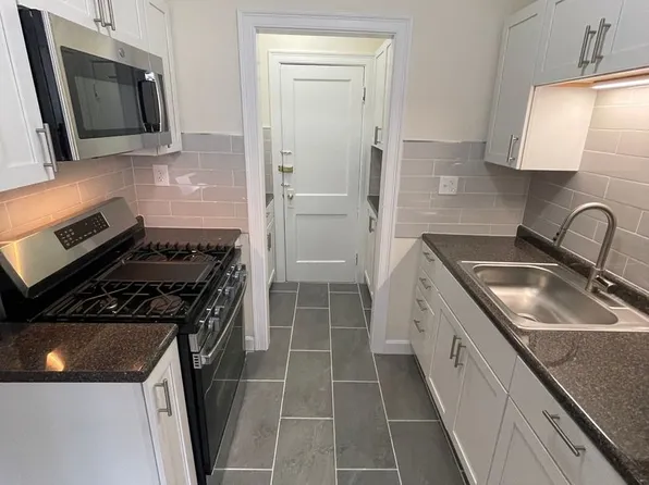 132 Washington St #37, Brighton, MA 02135