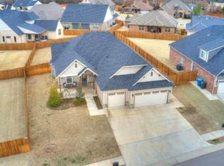 3116 Trailhead Dr, Edmond, OK 73034