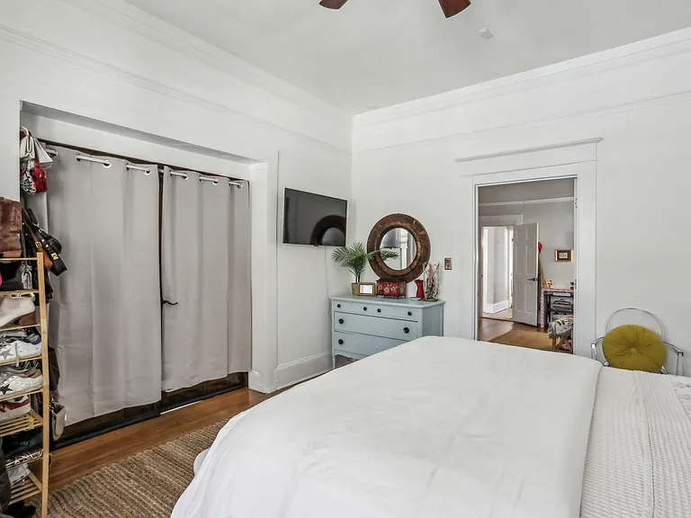940 Austin Ave NE — Photo 9