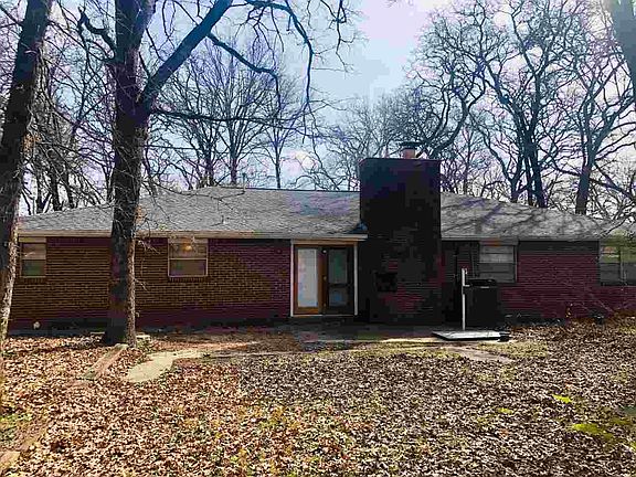 4th image of 115 N Timberline Dr