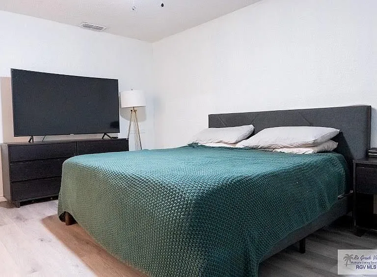1809 S Williams Ln — Photo 23