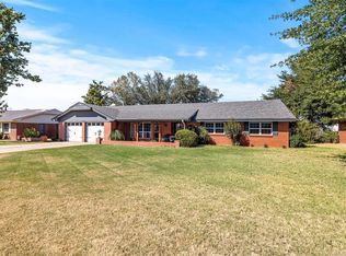 1506 W Walnut St, El Reno, OK 73036