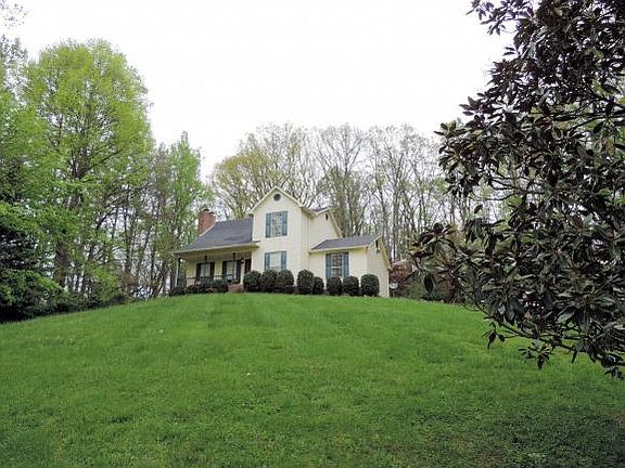 5th image of 3633 Meadowland Dr
