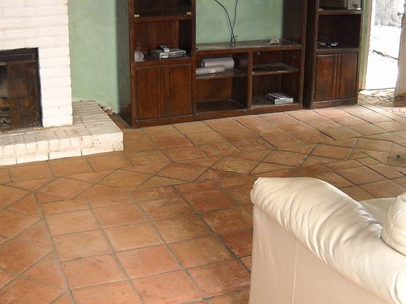 3rd image of 13170 Pebblewalk Cir S
