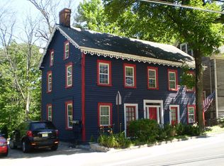 10 E Mill Rd, Long Valley, NJ 07853