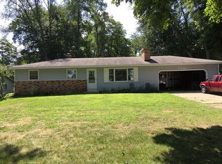 28277 58th Ave, Paw Paw, MI 49079