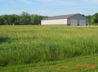 881 W 6th St, Rochester, IN 46975