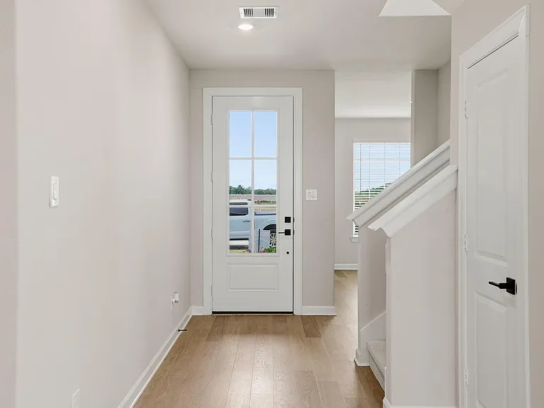 3060 Sorrento Hill Dr — Photo 10