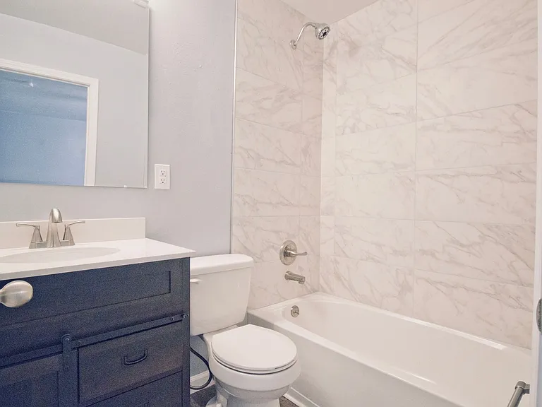 79 Devon Ct — Photo 8